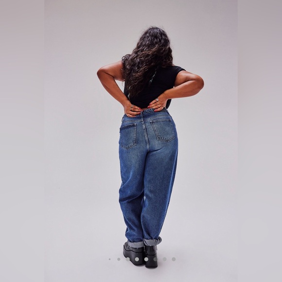 EUC We The Free Augusta Barrel Jeans Grey Skies Size 32 - Picture 2 of 12